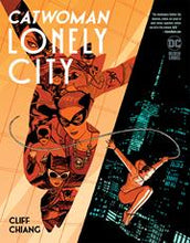 Load image into Gallery viewer, Catwoman: Lonely City:HC:
