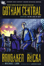 Load image into Gallery viewer, Batman: Gotham Central:TPB 1
